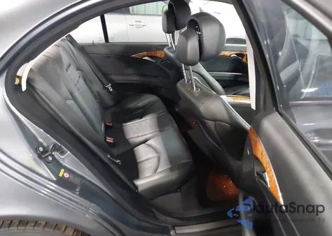 2008 Mercedes-Benz E 350 z USA, uszkodzony, nr VIN WDBUF56X18B212051